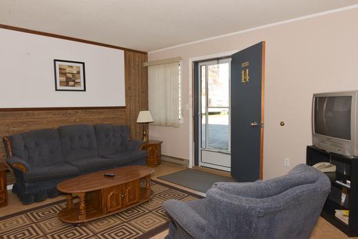 Thunderhill Motel And Suites Swan River Esterno foto